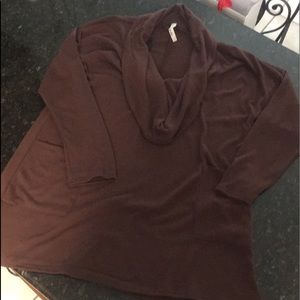 Emerald brand cowl neck tunic with pockets